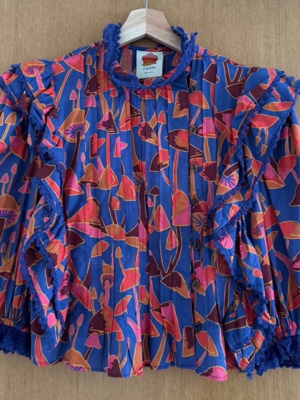 Farm Rio Mushrooms shirt - Picture 3 of 5